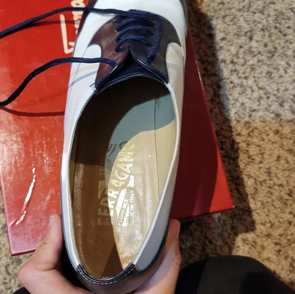 Vtg Salvatore Ferragamo Black and White Oxfords - Picture 7 of 9